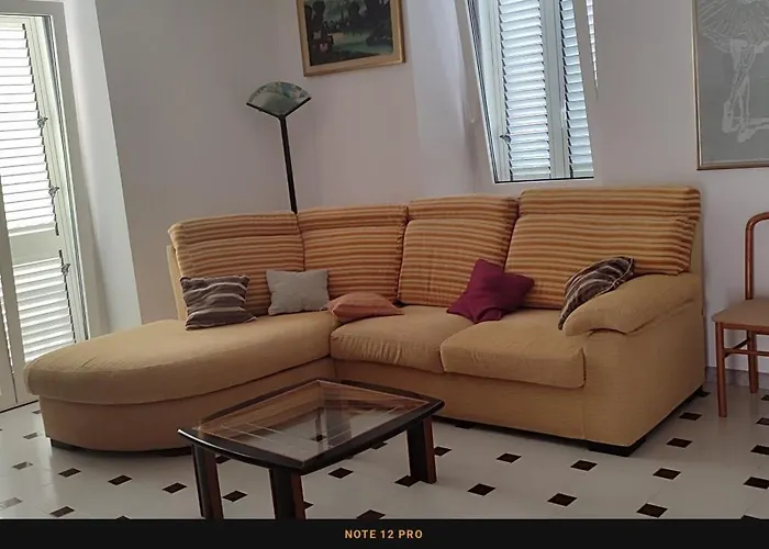 Апартаменты Nonno Baffo 2 Canosa Sannita